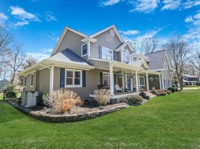 15 Maple Road, Setauket NY 11733