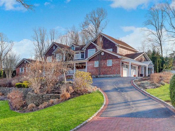8 White Birch Drive, Dix Hills NY 11746