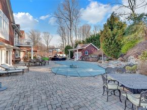 8 White Birch Drive, Dix Hills NY 11746