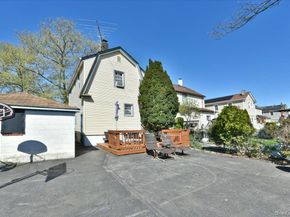 83 Cambridge Street, Valley Stream NY 11581