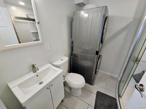 27 Spruce Street, Hicksville NY 11801