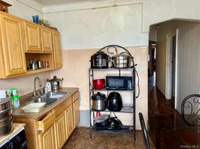 1723 Melville Street, Bronx NY 10460