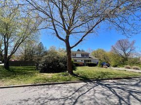 2 Peters Lane, Port Jefferson NY 11776