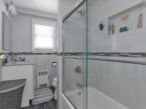 65 Liggett Road, Valley Stream NY 11581