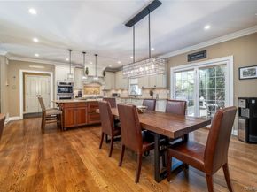 121 Harvard Avenue, Rockville Centre NY 11570