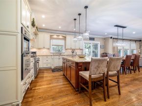 121 Harvard Avenue, Rockville Centre NY 11570