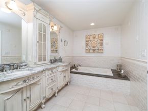 121 Harvard Avenue, Rockville Centre NY 11570