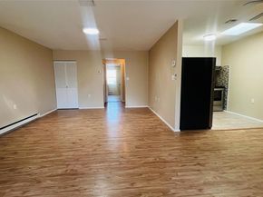 395 Woodbridge Drive 395E, Ridge NY 11961