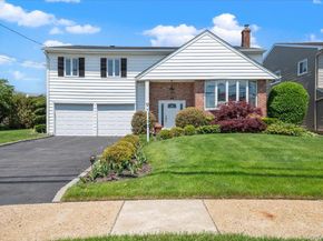 3089 Monterey Drive, Merrick NY 11566