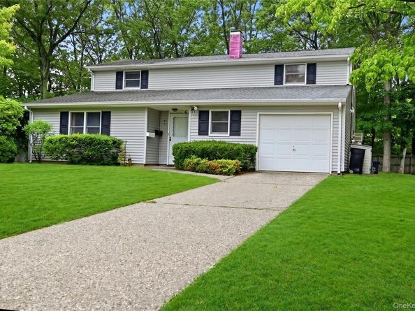 2 Cub Road, South Setauket NY 11720