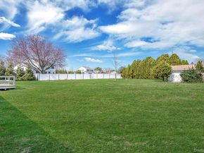 84 Crystal Drive, Aquebogue NY 11931