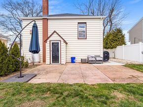1517 10th Street, West Babylon NY 11704