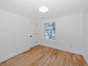 227 N Railroad Avenue, Babylon NY 11702