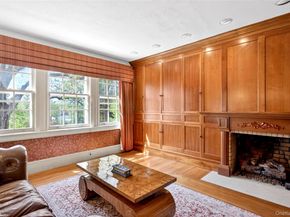 25 West Drive, Plandome NY 11030