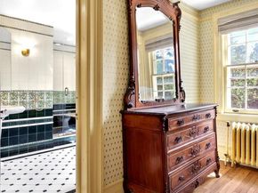 25 West Drive, Plandome NY 11030
