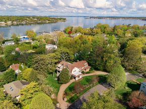 25 West Drive, Plandome NY 11030