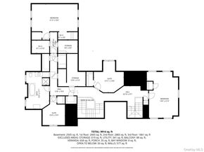25 West Drive, Plandome NY 11030
