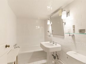 80 Shore Road, Cold Spring Harbor NY 11724