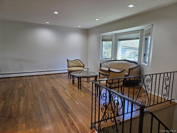415 Yale Avenue, Woodmere NY 11598