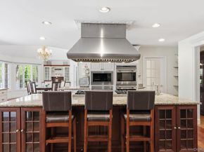 9 Arista Court, Dix Hills NY 11746