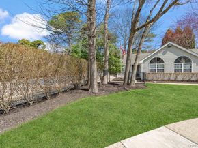 62 Mystic Circle, Bay Shore NY 11706