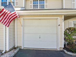 62 Mystic Circle, Bay Shore NY 11706