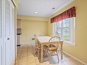 62 Mystic Circle, Bay Shore NY 11706