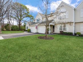 62 Mystic Circle, Bay Shore NY 11706