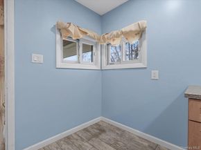 11 Hewitt Street, Hicksville NY 11801