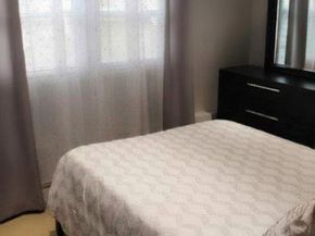 395 N Putnam Avenue, Lindenhurst NY 11757