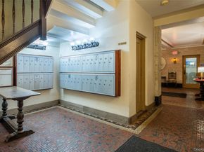 151 Centre Avenue 5B, New Rochelle NY 10805
