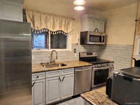 4223 Gunther Avenue, Bronx NY 10466