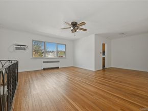 196-32 Pompeii Avenue 2C, Holliswood NY 11423