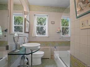 117 West Avenue, Hicksville NY 11801