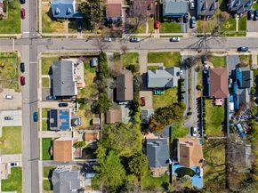 117 West Avenue, Hicksville NY 11801