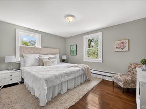 59 Broadfield Road, Hempstead NY 11550