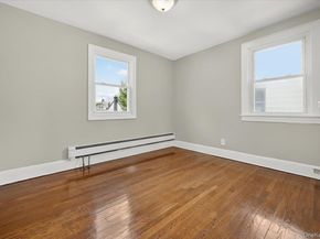 59 Broadfield Road, Hempstead NY 11550