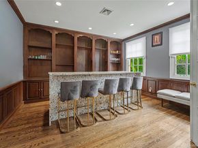 12 Chauncey Place, Woodbury NY 11797