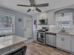 113 Roosevelt Avenue, Islip NY 11751