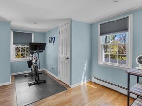 113 Roosevelt Avenue, Islip NY 11751