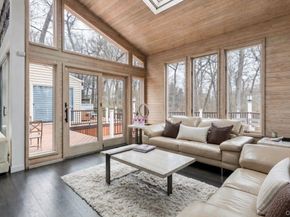 7 Windemere Crest, Woodbury NY 11797