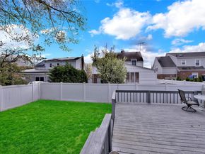 5 Argyle Road, Merrick NY 11566
