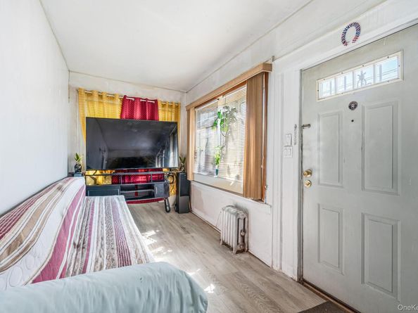 18601 Nashville Boulevard, Springfield Gardens NY 11413