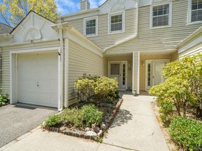 31 Quail Court, Manorville NY 11949