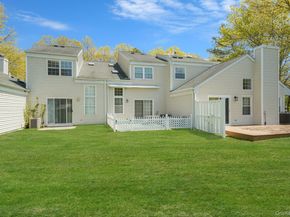 31 Quail Court, Manorville NY 11949