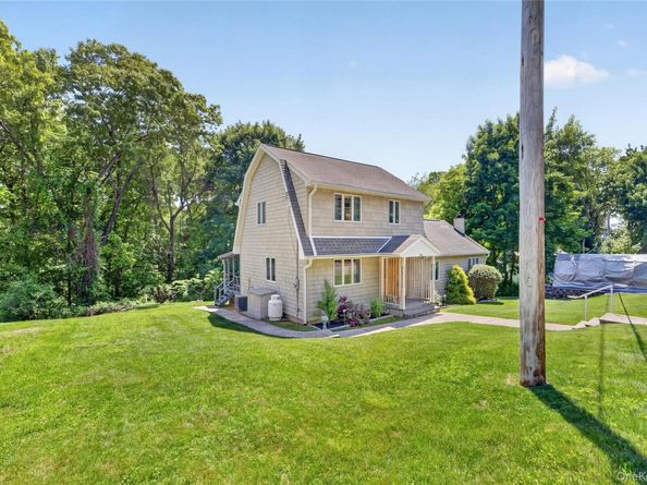 30 Brandeis Avenue, Mohegan Lake NY 10547