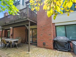 23 Estates Terrace N, Manhasset NY 11030