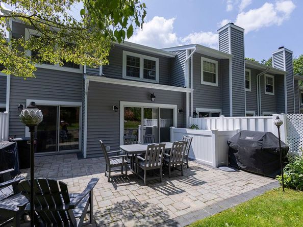 144 Colony Drive, Holbrook NY 11741