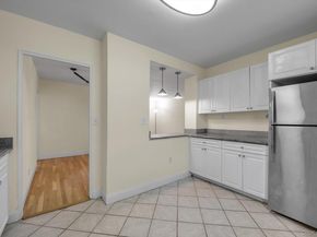 4705 Henry Hudson Parkway W 1J, Bronx NY 10471