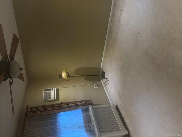 264-31 Langston Avenue 2nd Fl., Glen Oaks NY 11004